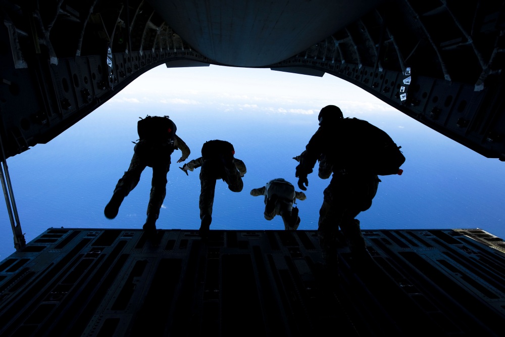 DVIDS - Images - Joining to jump: Force Recon Marines perform parachute training with SEALs, pararescuemen [Image 6 of 6]